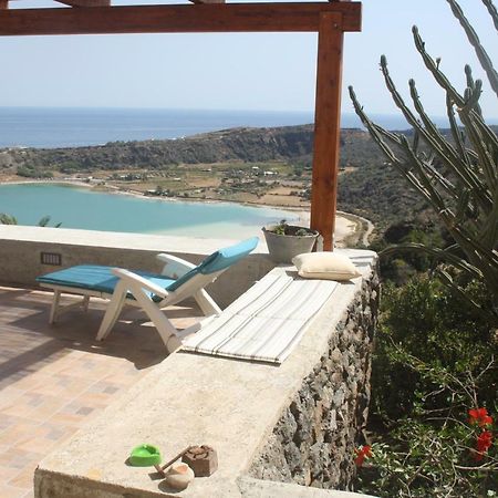 Dammuso La Terrazza sul Lago Villa Pantelleria Island Esterno foto
